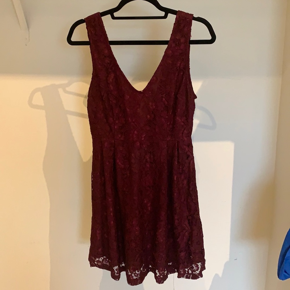 Low back lace dress from forever 21